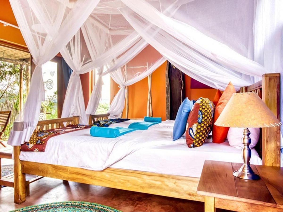 Chameleon Hill Forest Lodge Bwindi Ngoại thất bức ảnh